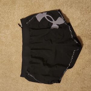 Under Armour 2x Black Shorts